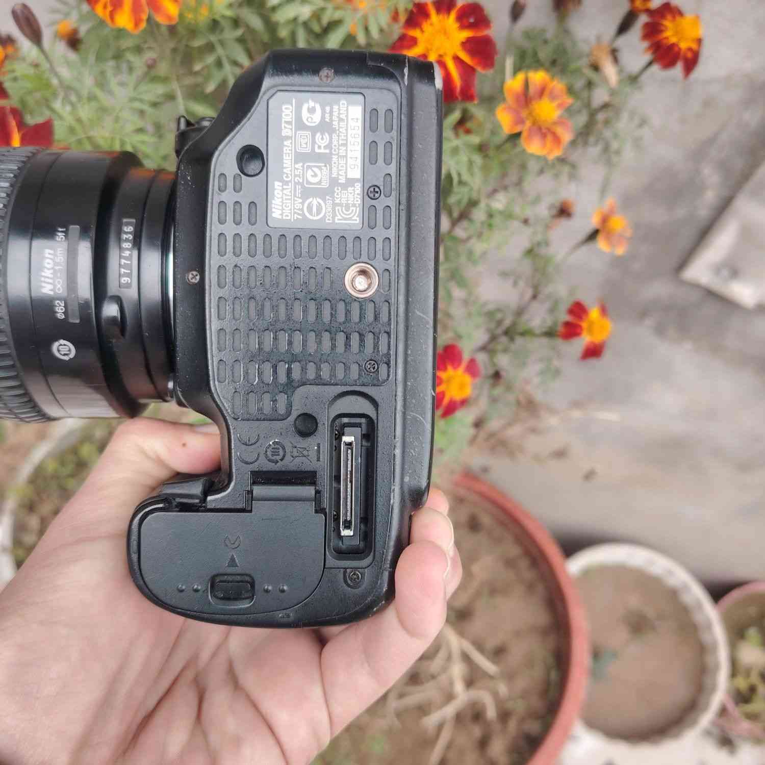 كامره نيكون 7100 للبيع استخدام شخصي النظافة كدام العين 
ملحقاتها
بدي
زوم رياضي 70_300 نوع نيكور AF 
جنطة
شاحنه
بطاريه
حزام كتف
السعر 485 الف وبيها مجال بسيط

ومتوفر شركات توصيل


**إذا كنت صاحب هذا الإعلان وتريد حذفه لأي سبب، رجاءا أرسل رسالة إلى الدعم الفني**