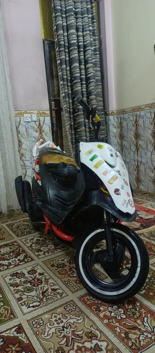 السلام عليكم ماكس عدله مال لعب لل بيع ميكنه ٥٥ صارنصه رياضي الدراجه تخبل العنوان بغداد مدينه الصدر الي يريد يتواصل وياي بهاذ الرقم بي بس واتساب***********
