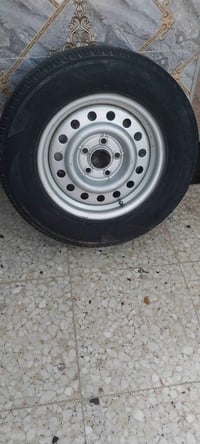 سبير للبيع مكان بغداد الشعله السعر35نهائي لاتصال واتساب 07713045049