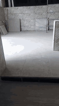 مشتمل طابق ثالث للايجار يتكون من استقبال ومطبخ ٢غرف نوم السعر ٤٠٠الف ع...