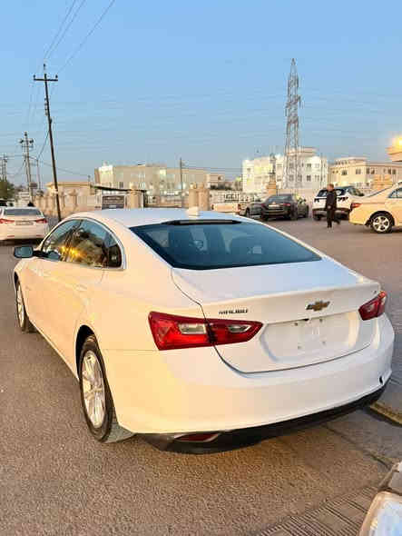 ماليبو 
2023
Lt
سعر مناسب 
10800$ 🚥 وبيه مجال بسيط
مواصفات 
بريك بصمه 
سياره. بصمه. +ابواب بصمه 
ئوتو ستوپ
رادار. 
كاميره 
حساس امامي خلفي 
شاشه لمس 
ستيرن كهرباي +تحكم 
تحديد سرعه 
گير محرك شرط
ماشيه 55 ألف mi
مكان السيارة أربيل 
السيارة كاتي دهوك تترقم شمالي
‭0750 740 9651
