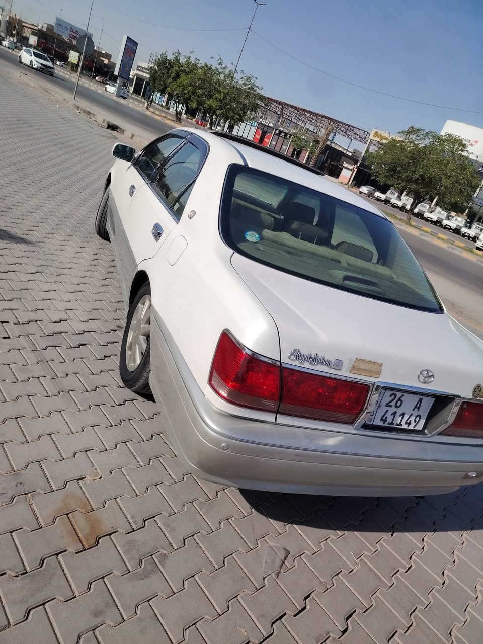السلام عليكم.... 
للبيع للبيع فقط بدون مراوس
كراون ملكه للبيع كرستال اصل خضراوي
قرار 48 رقم دولي بسمي سنويه لل 2030 
تحويل ثاني يوم

كفاله من كص ونقل جثه وصوليات
1-فتحه السياره
2-اربع دكم  اصل دكمتين
3-شاصي 71 
4-مكينه كير حداديه تخم تاير جديد
5-تحويرت نجف بلكامل فوك وجوه
.. 
السعر 137 وبيها مجال لشراي

***********
مكاني نجف حي المكرمه
