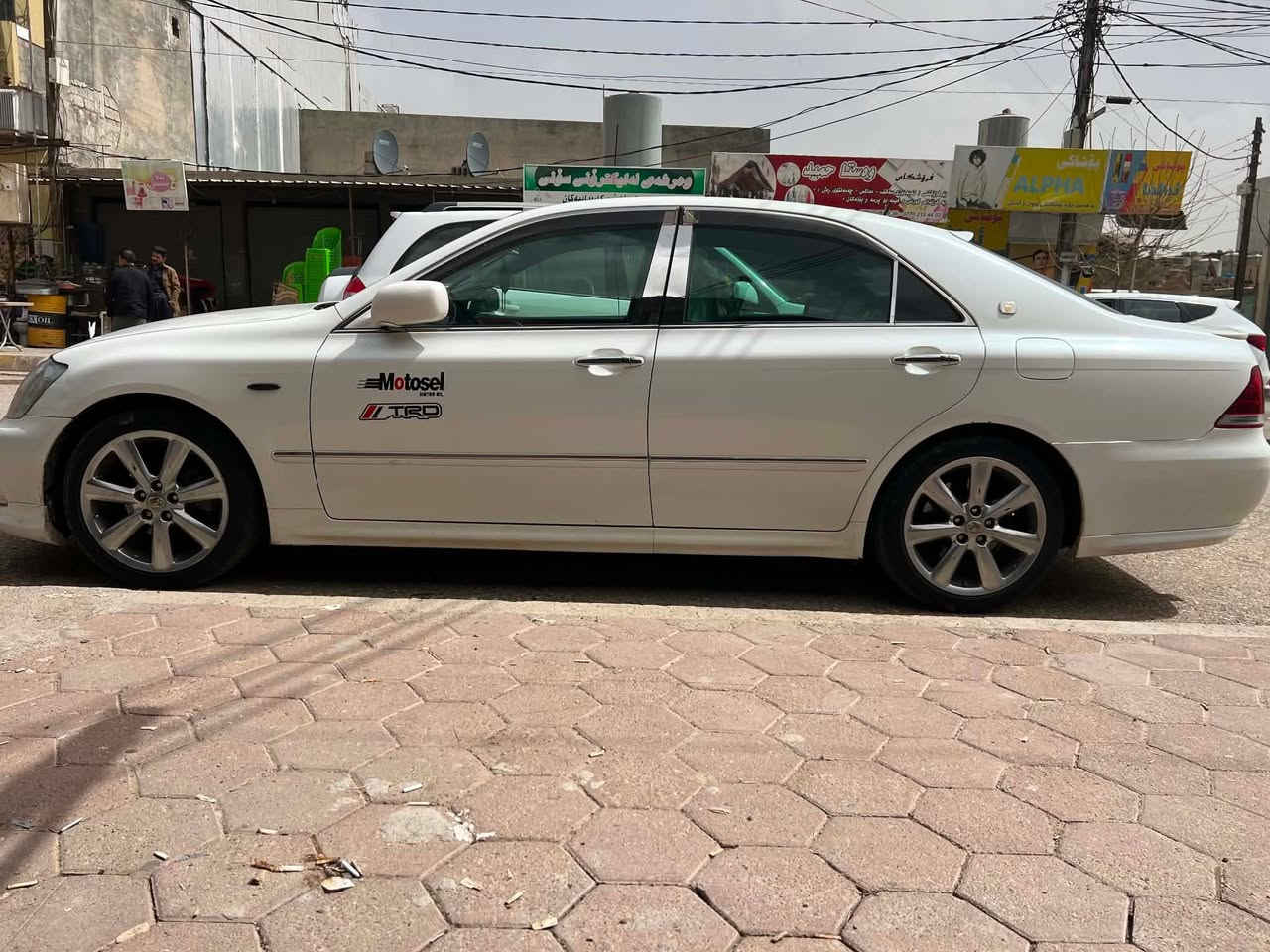 سڵاوی خواتان لیبیت هاوریان. ئەم شاهینە بۆ فرۆشتن سەیارەکە زۆر جوانە لۆک ماوەتەوە 
شاهینە مۆدیل2005
سەیارەکە ساخە
سی دوگمەیە
ماوەی رۆیشتنی. 160km
بی بۆیاخە
جۆری مەکینە ١٨٢
نرخ    $90
کۆدی بۆ کراوە
رەقەم تەلفون ***********
