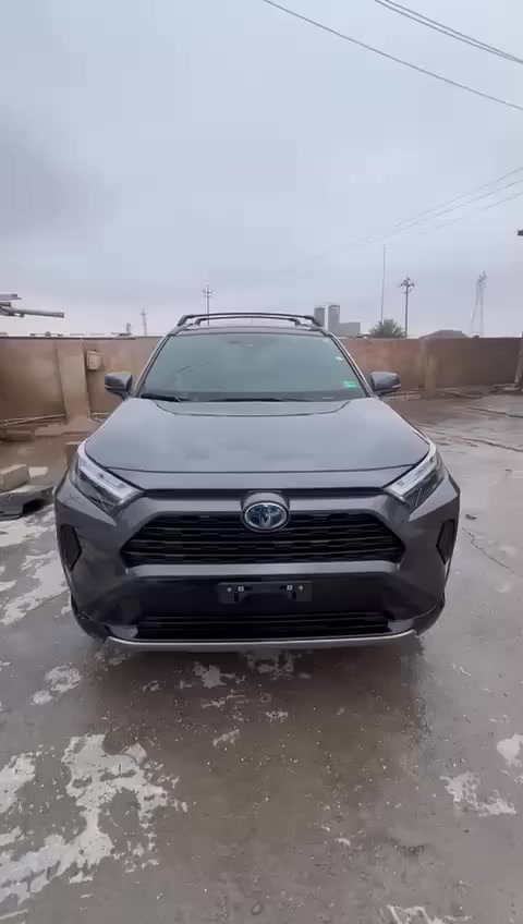 السلام عليكم
RAV 4 للبيع (se)
(السيارة كلين كلين جديدة )

بدون صبغ 

ايرباك فقط البردة 

(رقم السيارة بغداد بأسمي)

عداد السيارة (46 الف مايل قابل للزيادة)

 السيارة ارجع اكلك كلين جديدة واني عارف سعرها بالسوك بس اريد اسافر ومضطر ابيعها 

البيع لغرض السفر

راف فور فول مواصفات هايبرد ! 
  RAV4 2024 (se)

فتحة سقف سلايد
فور ويل
تدفئة كشنات
تدفئة ستيرن
بصمة تشغيل
بصمة ابواب 
رادار امامي
رادار خلفي
رادار جانبي ونقاط عمياء 
صندوق كهربائي 
هاندبريك بصمة  
وضعيات قيادة 
دفع رباعي 
اوتو هولد
اوتو ستوب 
تبريد مناخين
تبريد قطعتين 
محافظة على المسار 
مانع اصطدام 
كشن السايق كهرباء
لايتات زينون
ويل كروم
بطارية ليثيوم

السعر( 245)

للاستفسار على الرقم ***********

عنوان السيارة بغداد
