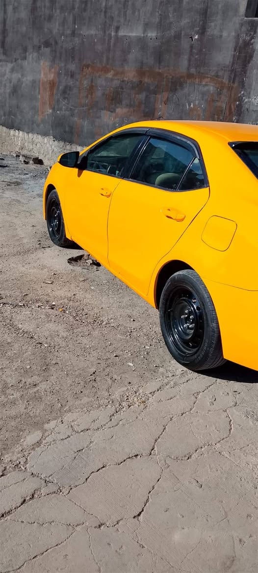 كورولا موديل 19 رقم بغداد مشروع وطني كير محرك تبري تدفه صدر أمامي كله شرط الفحص السياره بيه قطع تبديل جامرلق امامي بدون دواخل السعر 135وبيه مجال لاستفسار ***********
