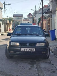 ١٩٩٣ • حجم ٢٫٠ • كير عادي