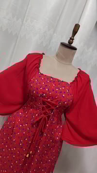 موديل بسيط • نازك • ملابس