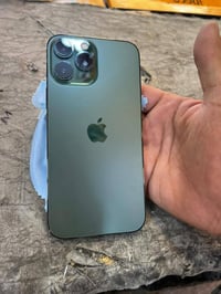 13 برو ماكس 256GB بطارية 84 نضيف الجهاز غير داخل صيانة مكفول سعر 675 و...