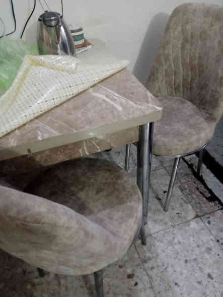 غراض بيت للبيع نضاف الديوانية شارع الوكفه***********
