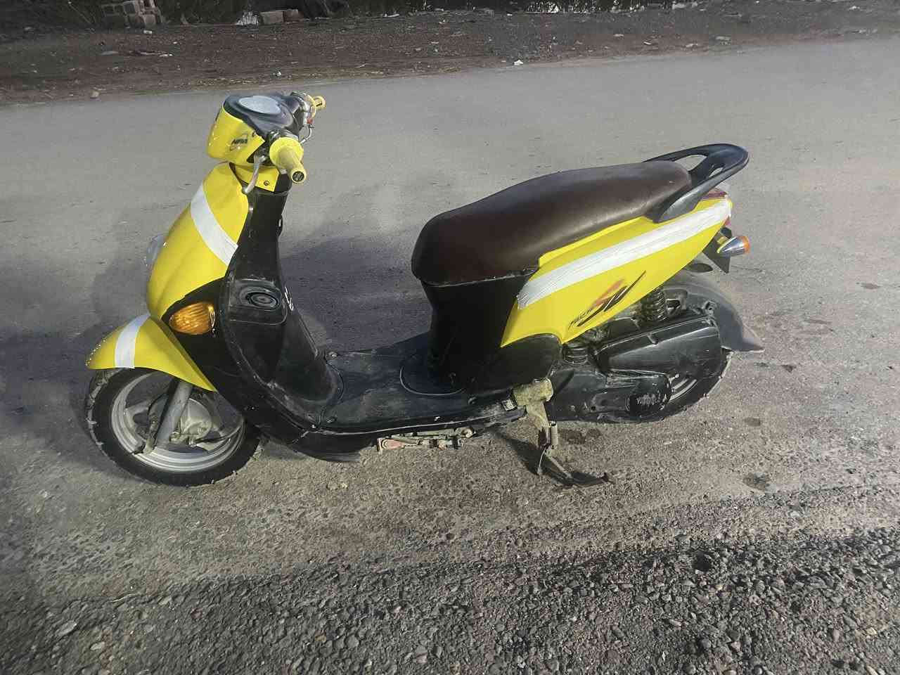 سلام عليكم ماكس فلة للبيع دراجة نوزل ممفتوحة مصار هواي نازلة رمبة بيهة نقص تريشة وقبق بك لايت لباقي مكفول مكاني ديالى خالص هبهب او مراوس حسب لقناعة سعرها ٦٥٠وبيها مجال حك جية ماكو هيج سعر فلة ‭

‭٠٧٧٣ ٦٧٣ ٠١٢١‬
