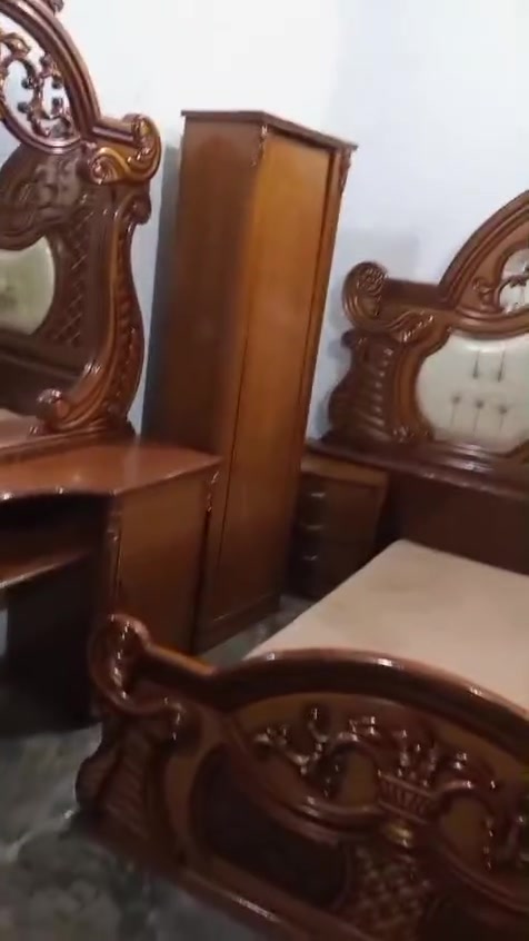 750غرفه اخت الجديده ست ابواب صاج داخل وخارج بغدادالحسينيه مال الراشديه وعندي توصيل ***********
