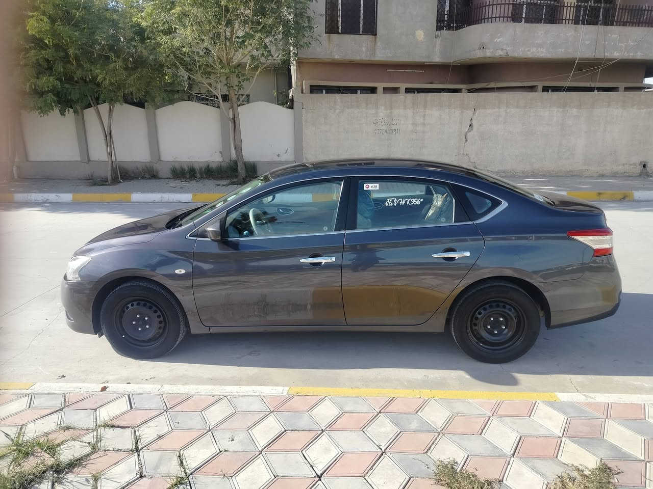 السلام عليكم
للبيع نيسان سنتره 2015 رقم اربيل الضرر شبير من جامرلغ السكن فقط

الباقي كفاله عامه

السياره باسمي التحويل ثاني يوم
العنوان كركوك 
120$ وبيه مجال

***********
