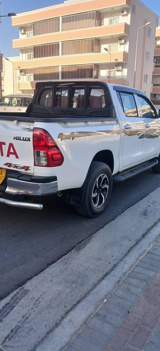 سلام عليكم عندي سياره البيع بيكم فورويل موديل 2018 سياره
سعودي كاز ماشيه ١٧٨ألف مكفول كفاله عامه رقم أربيل انتهاء سنوية الى غاية 2027/8سياره جديده وحلوه عنوان بصرة جبيلة  ولشراي يتصل على رقم***********
*********** .السعر 215
