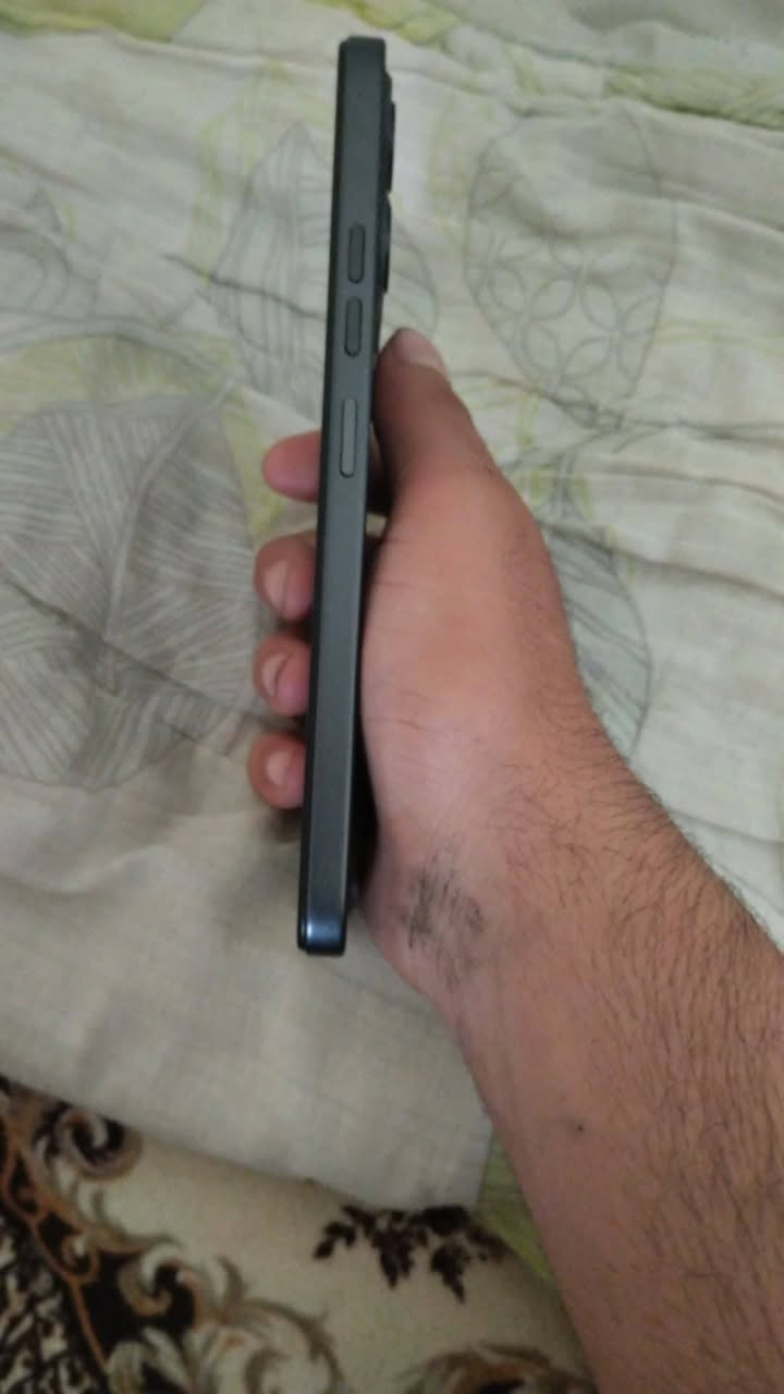 سلام عليكم جهاز جديد فول نضافه مستعلمل اقل من شهر للبيع أو مراوس هاذ ***********
