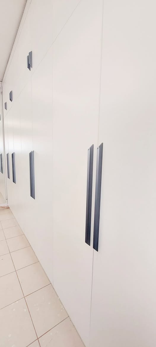 #غرفه_نوم لشقه ١٢٠ غربي 
تصميم وتنفيذ كادر #ضوء_القمر_للمطبخ_التركي  
خشب mdf تركي 
للإستفسار الاتصال على الرقم ***********
او زياره معرضنا 
بسمايا الشارع العام مجمع طاحونة الرايه مقابل بيت بيوتي
