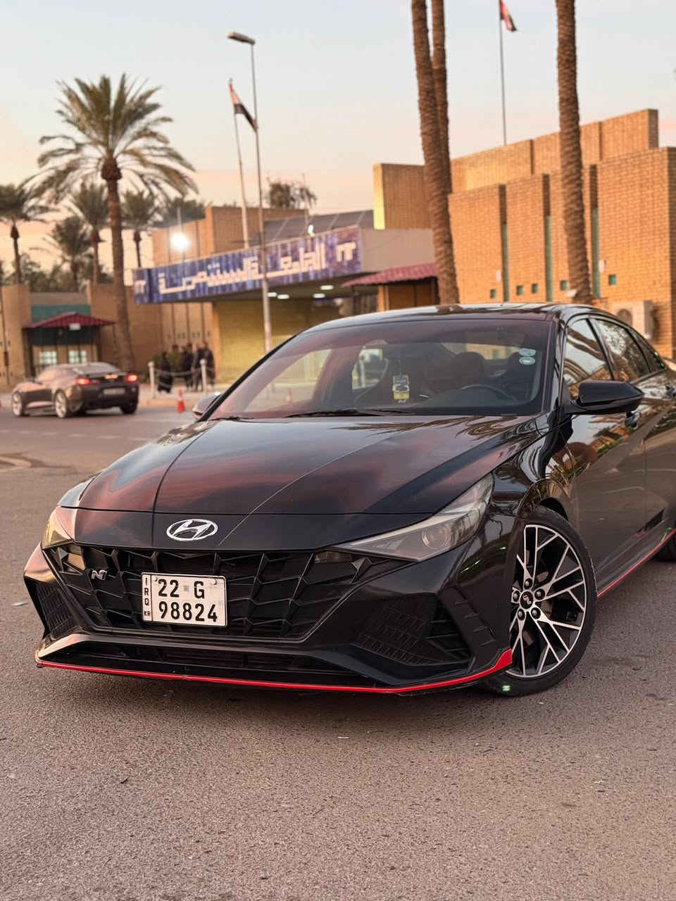 اريد مراوس بجارجر او جالنجر  المهم شي نظيف
هونداي ألنترا N موديل 2023 ماشية 25 الف مايل
قطعة وحدة بس البنيد بدون اي دواخل
اعلى و اقوة فئة فوول مواصفات / اكتف اكزوز و لانج كونترول و ان مود و كومة ملاعيب و كشن ريكارو 
كولشي بيها 
مكينة 2.0T / 8dct
كفالة لغد شاصي كير مكينة 
العنده شي نظيف خل يراسلني 
*********** 
مكاني بغداد السيدية
السعر ١٨٥
