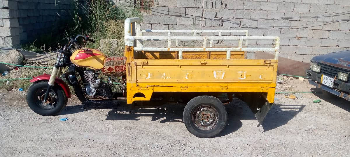 للبيع ستوته نظيفه 

تجفيت جديد كهربائيات جديده
 تخم تاير جديد 
المكان بغداد الدوره
بدون اوراق

للاستفسار واتساب ***********
