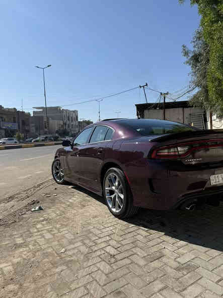 السلام عليكم 
النوع : دوج جارجر خليجي ( وكالة هارلم ) 
الموديل : 2021 GT كفالة عامه السعر 275 ورقه 
بغداد / الشعب / شارع الاسواق مركزيه
هـ***********
