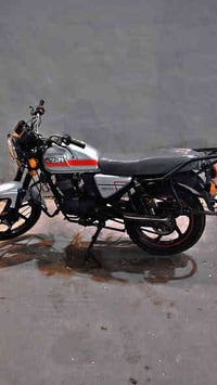 شباب دراجه موديل 20 أوراق اصولي دراجه نضيفه كلش علا أيدي مرتبها سعرها ...