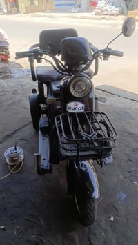 دراجه شحن  للبيع سعر 350 مكان بغداد الشعله  07700202723