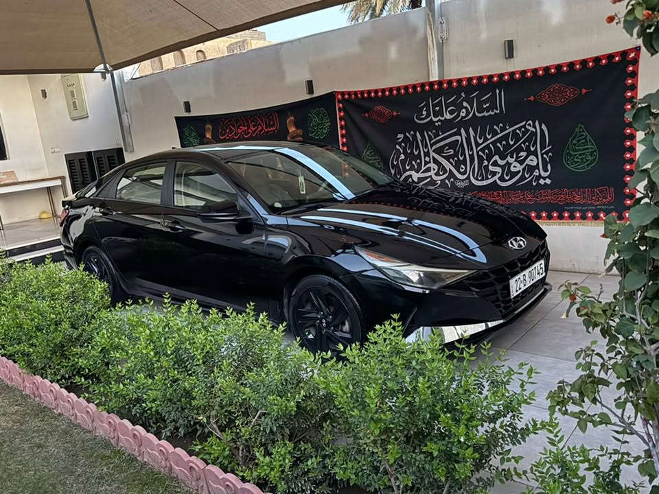 السلام عليكم 
النترا 2023 فول مواصفات للبيع او مراوس 

‼️مكينه 2000دوش
‼️بصمه+تشغيل عن بعد+بصمة ابواب
‼️شاشات متصله كبيره دجيتل
‼️تدفئه مقاعد
‼️تبريد مناخين بيانو 
‼️ثلاث انظمة قياده 
‼️قياده ذاتيه (داخل المسار)
‼️التحذيرات اماميه من التصادم (رادارات)
‼️توقف ذاتي (بريك تلقائي للحمايه من التصادم في حال عدم الانتباه)
‼️مثبت سرعه متفاعل بالقياده 
‼️صندوق خلفي بصمه +يفتح عند الاقتراب تلقائيا 
‼️شاشات متغيره الانظمه والالوان
‼️تحذيرات عند فتح الابواب للحمايه
‼️حذير عند الخروج من المسار
‼️مانع انزلاق 
‼️‼️وباقي المواصفات بهل فئه‼️‼️
صور الحادث مرفوقه رقمها اربيل عندي وكاله تحويل
السعر 145 
بغداد / الزعفرانيه /
 واتساب ***********
