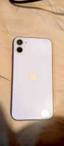 ايفون ١١ عادي للبيع
جهاز نضيف مبدل فقط بطاريه بطاريته ١٠٠
ذاكره ١٢٨
بي بس هاي فوك بشاشه جهاز حامي عدي وصارت هيج وجاي تروح 
سعره ٢٢٥ وبي مجال  مكاني نجف حي الندا مجمع بيتي 
رقمي بي وتساب ***********
