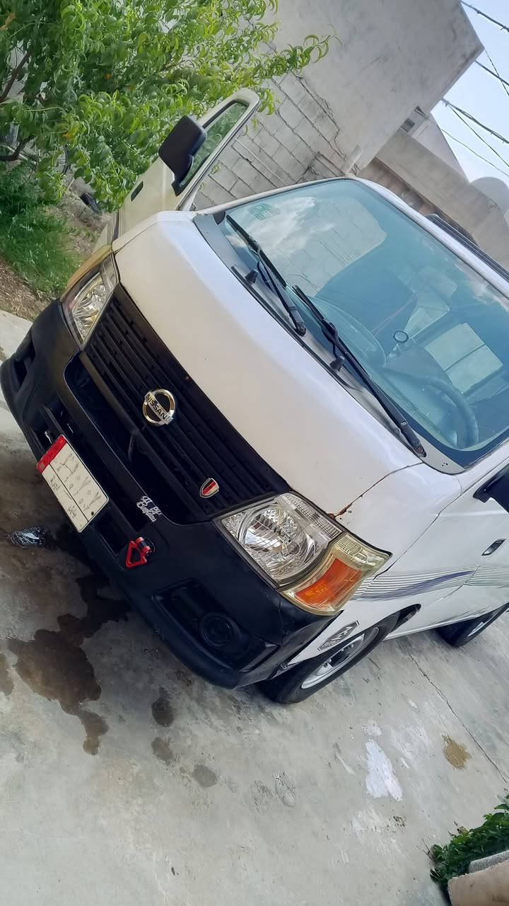 سلام علیک هاوریان ئەو بیریڤانە بۆ فرۆشتن مۆدێل 2008 گێر و مەکینە و ئەکسل بەشەرت و مەکینە بەتەیەی لۆکی لەسەرە  توندوتۆلە خازو بەنزین جوار تایەیی نوێی بۆ بەستراوە دەحامی و جەمجەی پیوەیە سەنەوی پلاستیک بەغدایەـ بەس ئەوەلیات و مالی مەدەنی بەشەرت تەنانەت غرامەشی لەسەر نییە لە 2025 سەنەوی بەسەرچووە نرخی 65گەڵاو معامەلە *********** 

ئەدمین❤
