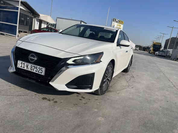 .            
للبيع نيسان التيما

 Nissan Altimma 2023
نيسان التيما SV 
رقم بغداد 
محرك: -2500 فور ويل 
      الـــــمـــواصــفـــــات 🔵
مواصفات Sv معروفة
لون ابيض صدفي 
ماشية 40 الف كيلو متر
بدون حادث سيارة جاملغ خلفي بارد ع كد شبر 
كدامك صوره حادثهه 
موصفات 
🔶شاشه كبيره 
🔷بصمه
مرقم اربيل دولي 
🔶دخول ذكي
🔷تشغيل عن بعد
🔶تحديد سرعه 
🔷نظام المحافظه على مسار 
🔶رادار امامي وتوقف ذاتي 
🔷رادار خلفي وتوقف ذاتي 
🔶نظام تنبيه خروج عن المسار
🔷كشن كهربائي 
🔶حساسات خلفيه
🔷كشنات مخمل 
🔶لايتات زينون 
السعر 187
ورقة 
مكان السيارة بغداد 
للتواصل ***********
