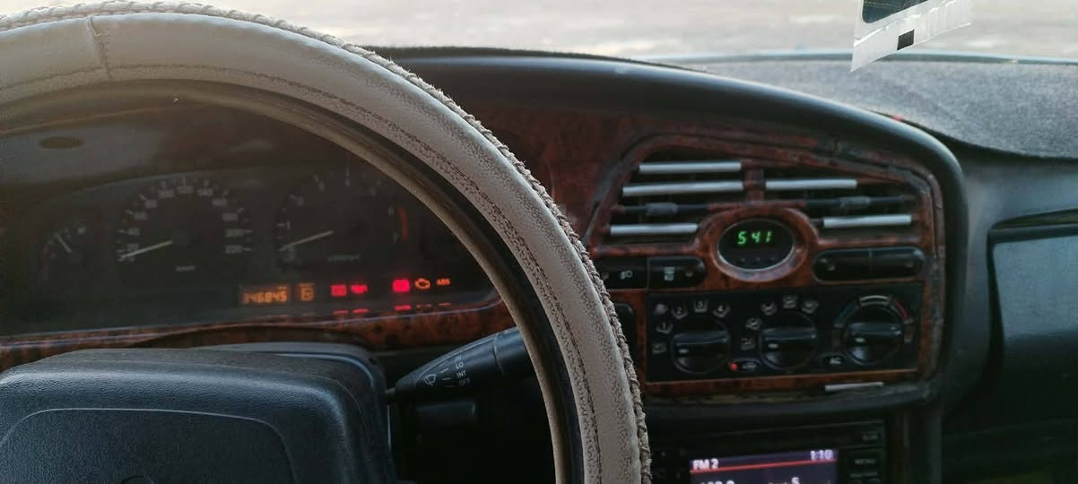 سلام عليكم
دايو برنس فراشه 1996 سياره نضيفه رقم بغداد انكليزي  بسمي تحويل مباشر سعر 35وبيه مجال 
*********** رقم تلفوني بي واتساب
