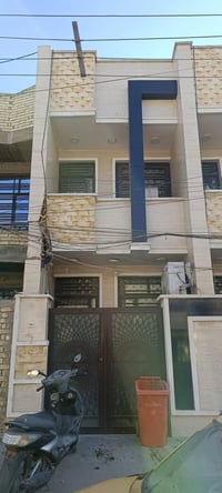 الدار للبيع 🏡السعر 205 مليون وبي مجال 💵 الشعب شارع الاسواق المركزية قر...