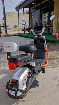 دراجة كهربائية • ٤ بطاريات • سيدو بارك اربيل