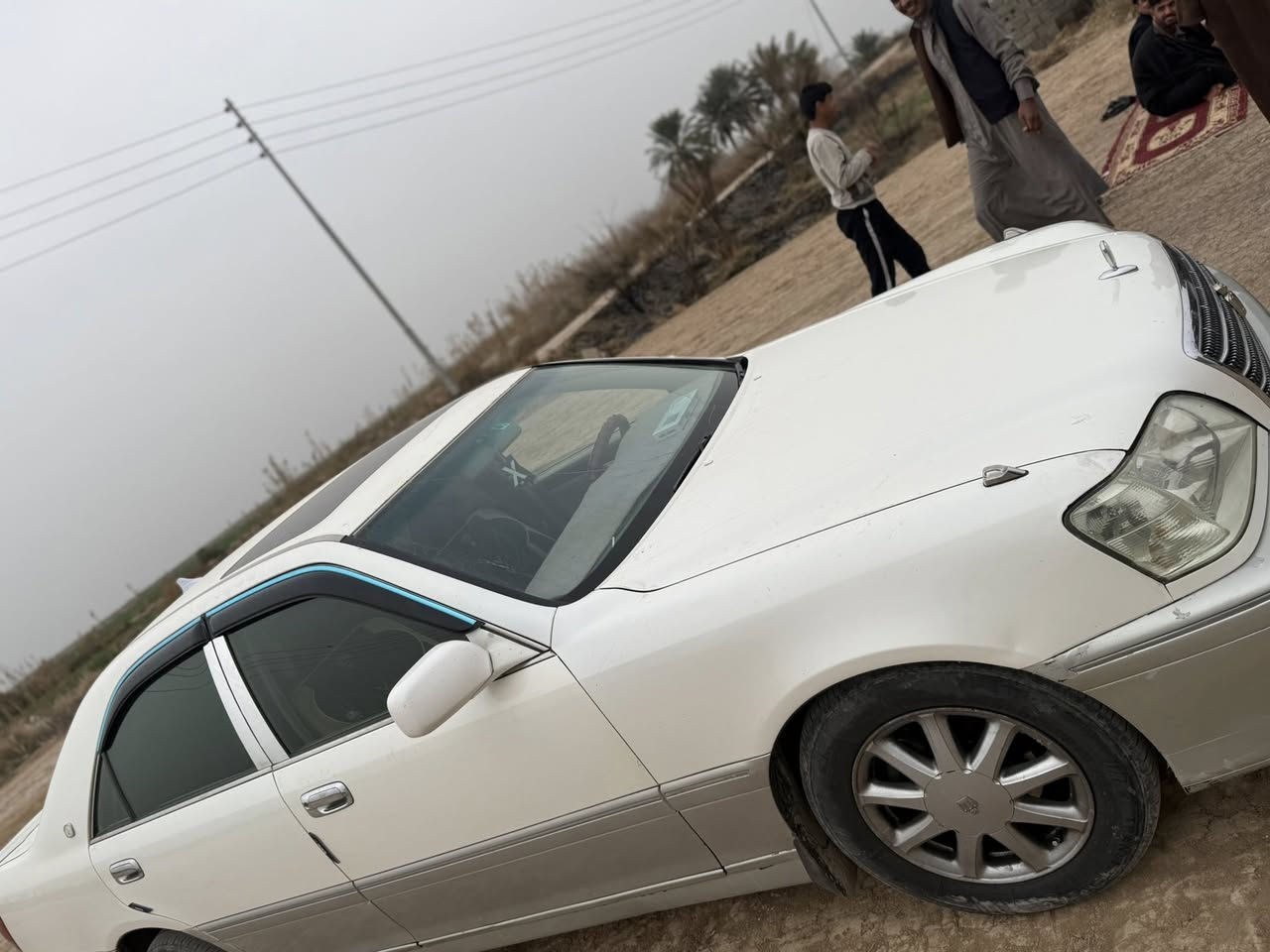 السلام عليكم
ملكة للبيع 

فول مواصفات 4دكم 

مكينة دي فور الكبير 

رقم بصره مداور ثاني يوم 

فتحه بالقمره 

كرستال اصل 

ثلاجه 

اربع كشنات كهربائي جلد 

المكان الشطره 

#سعر 150

رقم الهاتف

***********
