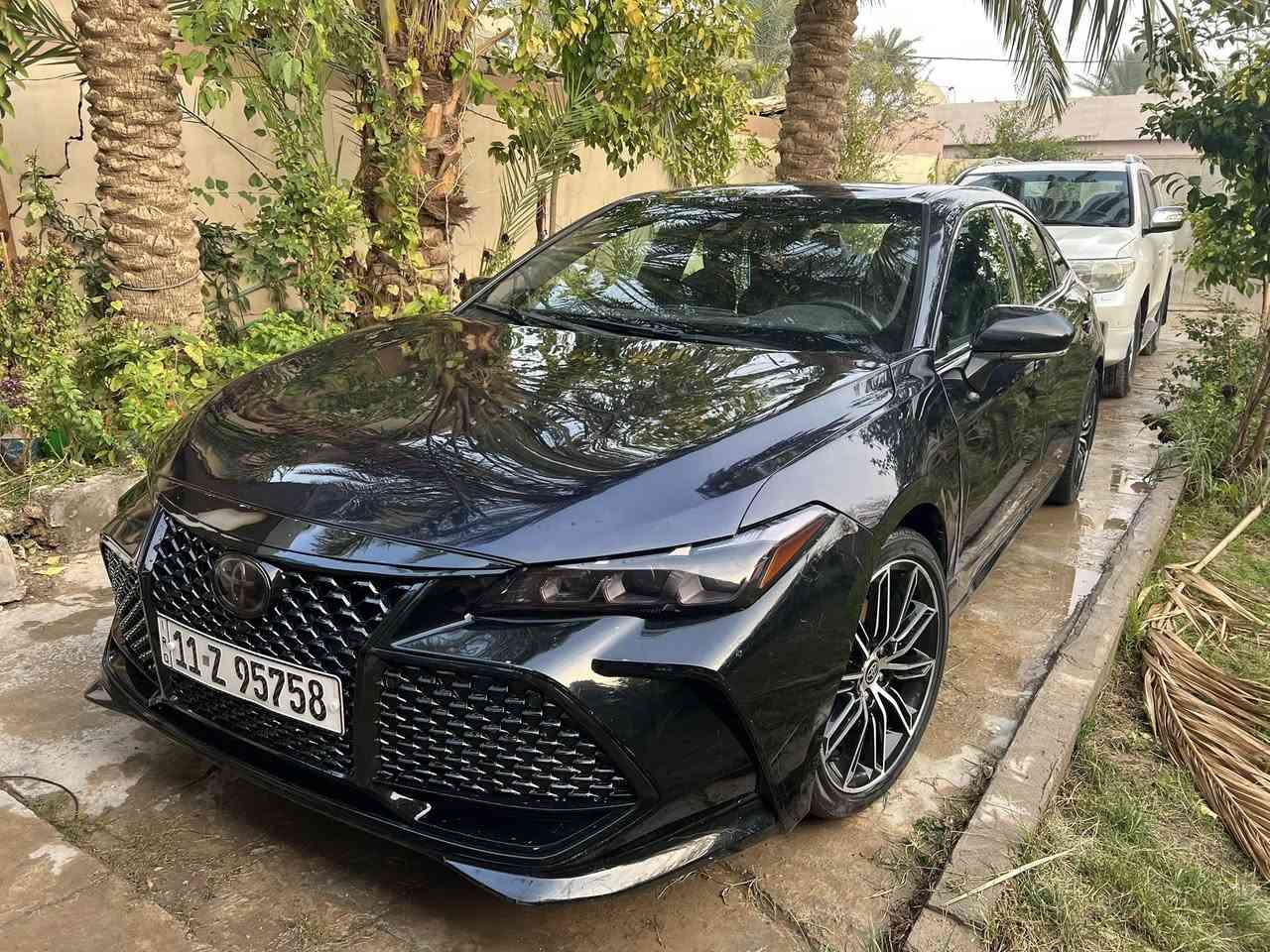 افلون بانزين  2021 تورنج اعلا صنف محرك 6سلند 3500وارد امريكي حادث حريق المحرك وبيها 3قطع صبغ بنيد وجامرلاقات اثنين السعر 300يعني 3دفاتر. 
الرقم ‭0 772 862 5719‬
