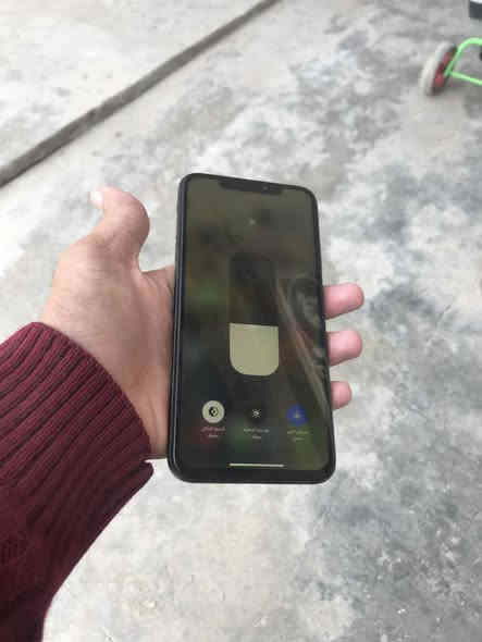 اكس ماكس 
ذاكره ٢٥٦ 
بطاريه ٧٨ 
نموذج m 
فقط فيس إيدي لا يعمل 
ضهر بي طخه خفيفه 
بلاش والله 👀
سعر ١٥٠ قفله 
لا تعلق راسل واتساب أو اتصل خط 
***********
