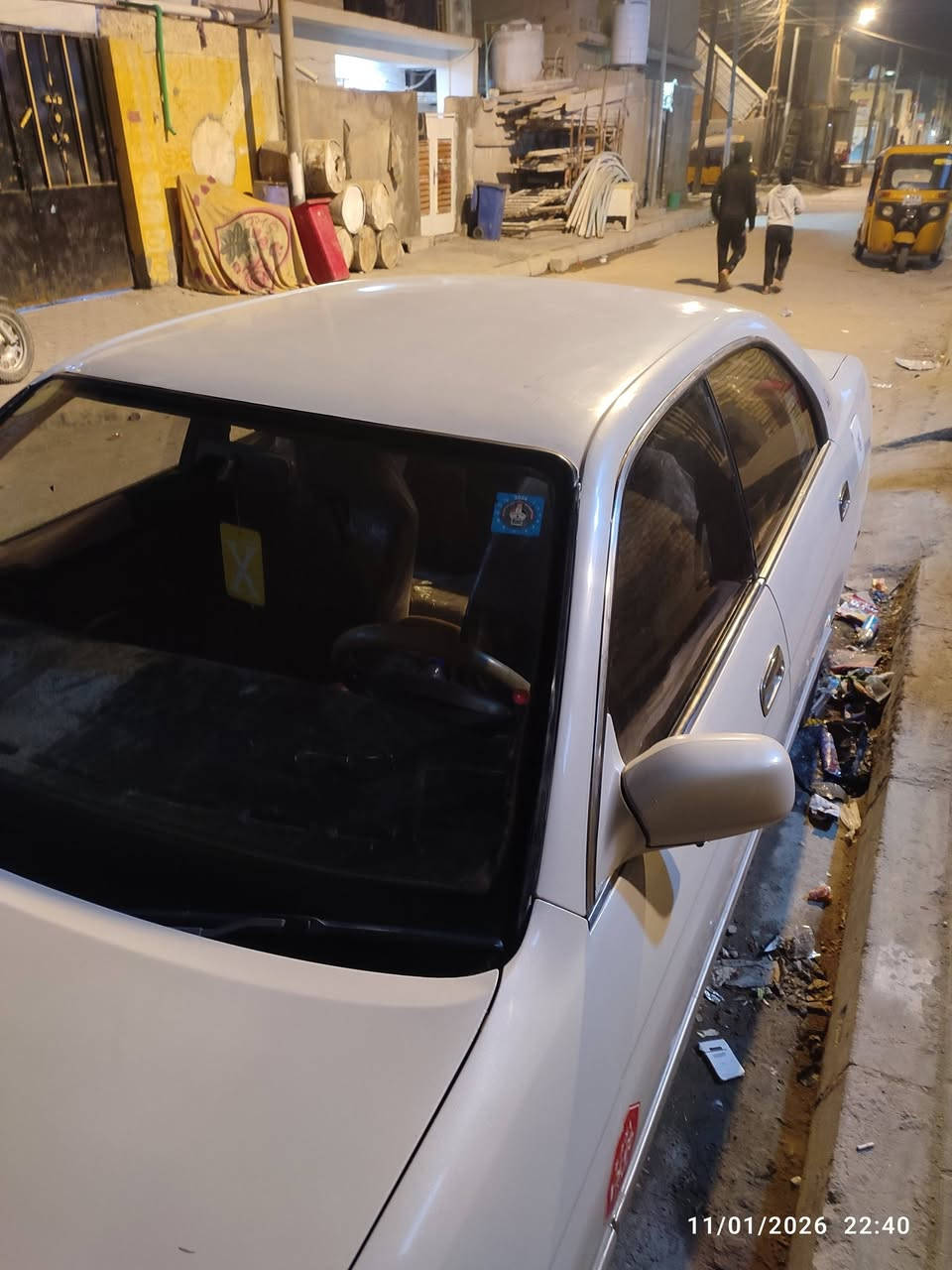 كراون بطة فصل 1994 مكينه كير حدادية كهربايات جاهزه ما ناقصة اي شي مكينه 2500 رقم نكليزي سنويه 2030  سعر 62 وبيه مجال ستفسار *********** مكان بصرة
