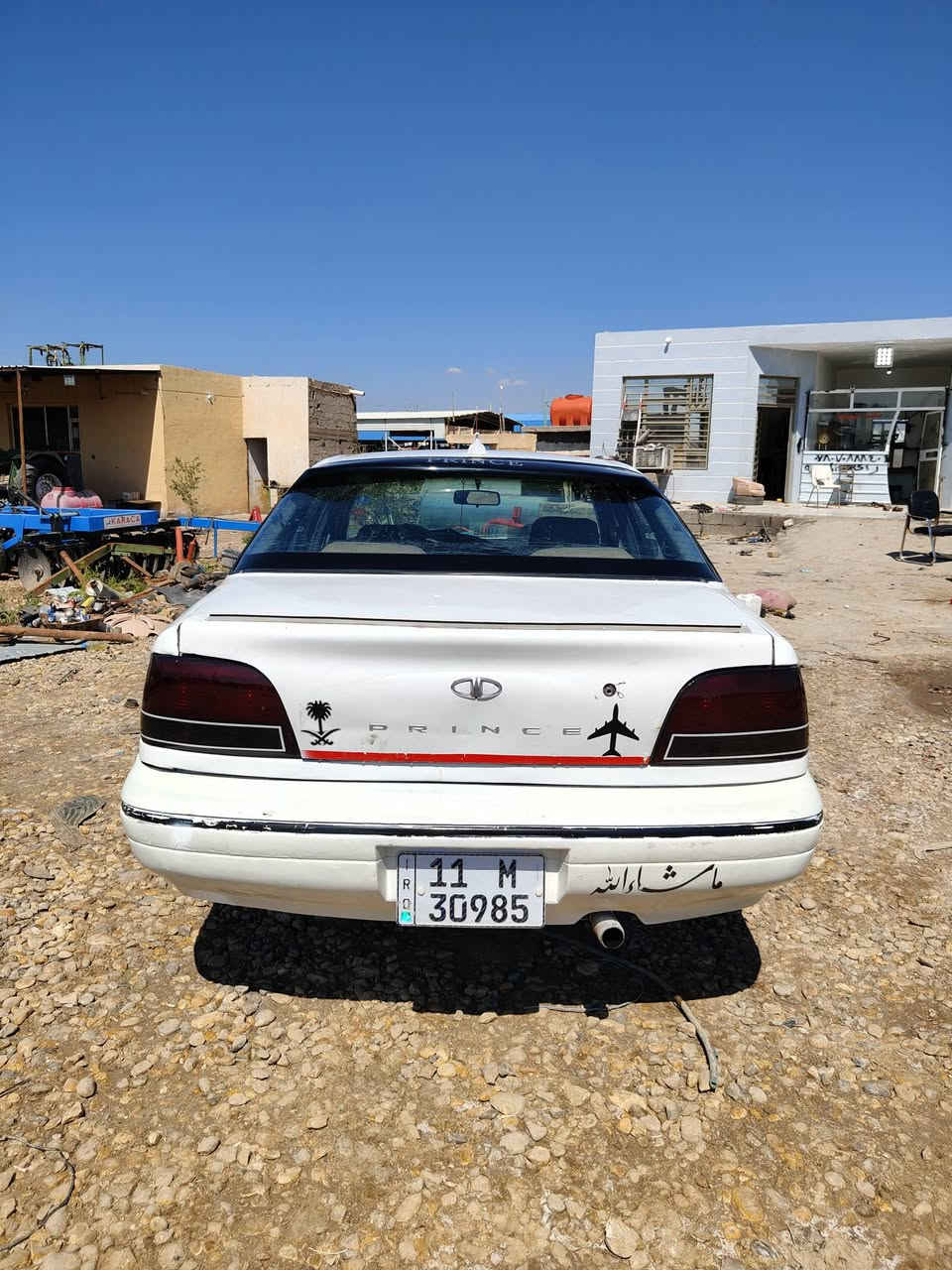 للبيع برنس فراشه موديل 1996 رقم بغداد دولي بأسمي 
كير اوتو محرك مفتوح نضيفات تبريد شغال ثلج ❄️ صدر امامي وخلفي جديد تخم تاير نضيف مع ويل مجلي مصبوغه حزام للجماليه قماره بلاد دواخل نضيفه كهربائيات شغاله كلهة  لايت زنون سياره نضيفه وبالعافيه ع الياخذهة السعر 37$ العنوان واسط قضاء الزبيديه ***********
