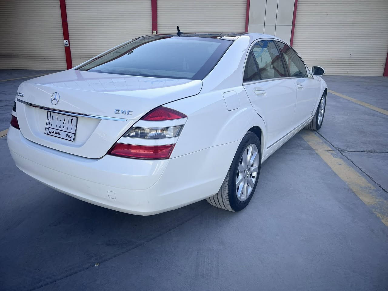 s٣٥٠
فول مواصفات خليجي بانوراما بصمه باب طويل بدون صبغ بدون بارد داخل عسلي سياره جديده حلوه سعر (110) *********** عنوان كلار
