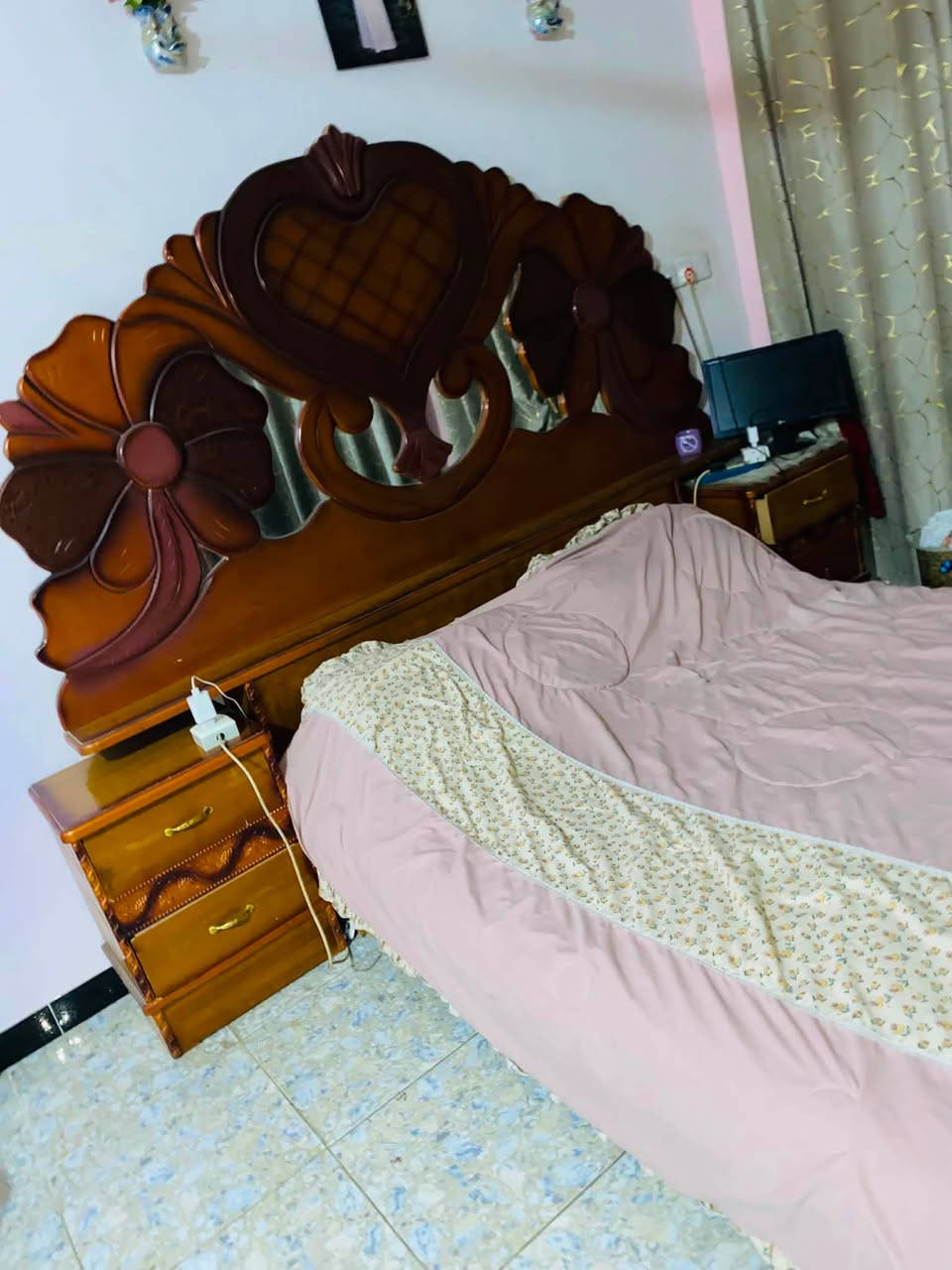 غرفه اخشاب للبيع كنتور 6 باب وجربايه وتاج وميز تواليت وميز تلفاز ومزاويه ملابس وزاوية ارضيه
سعر 400 الف


**إذا كنت صاحب هذا الإعلان وتريد حذفه لأي سبب، رجاءا أرسل رسالة إلى الدعم الفني**