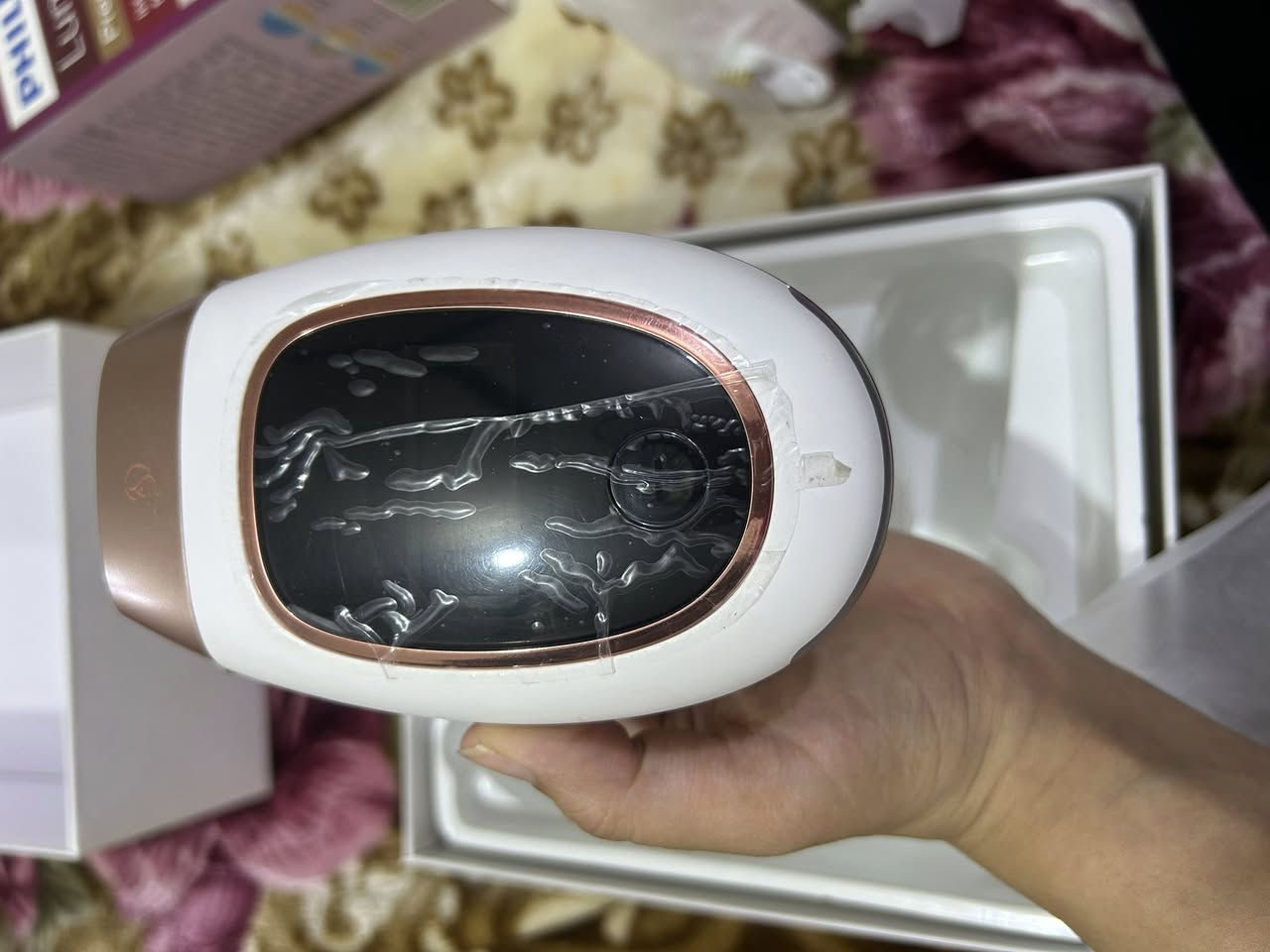 ✨🤍 للبيع جهاز إزالة الشعر بالليزر المنزلي (IPL) 🤍✨
جهاز ليزر منزلي بحالة ممتازة جدًا، استخدام خفيف ونظيف، يوفر عليج وقت وفلوس جلسات الليزر بالمراكز.

✅ يحتوي على 5 درجات طاقة
✅ مروحة تبريد مدمجة لراحة أكبر أثناء الاستخدام
✅ عدد ومضات كبير جدًا
✅ مناسب للجسم والوجه
✅ سهل وآمن للاستعمال المنزلي
✅ شغال 100% وما بي أي مشاكل
✅ مع الرؤوس الخاصة بالمناطق المختلفة

💖 فرصة ممتازة للحصول على جهاز بحالة ممتازة وبسعر أقل من سعره الأصلي بكثير.

📩 للجادات فقط، التواصل خاص.

🌷 البيع بسبب عدم الحاجة إليه، والجهاز جاهز للتجربة والمعاينة. �


**إذا كنت صاحب هذا الإعلان وتريد حذفه لأي سبب، رجاءا أرسل رسالة إلى الدعم الفني**