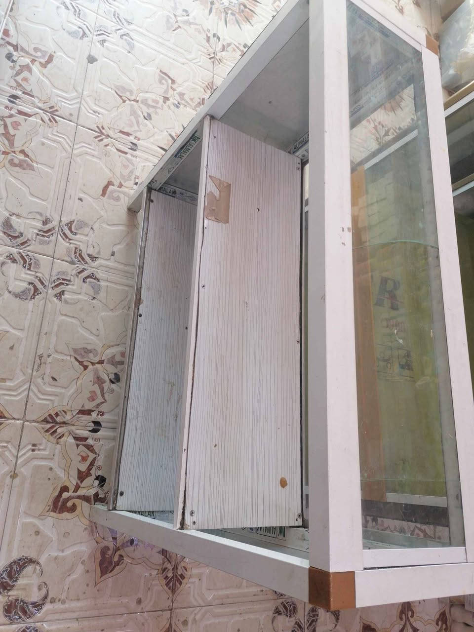 سلام عليكم يوجد للبيع ميز جام خانه العدد ٣ مثل ماواضح بالصوره السعر الواحد ٤٥ عنواني ميسان قلعة صالح Singapore


**إذا كنت صاحب هذا الإعلان وتريد حذفه لأي سبب، رجاءا أرسل رسالة إلى الدعم الفني**