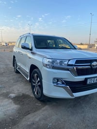 لاندكروز موديل ٢٠١٦ بريم رقم اربيل باسمي تحويل او وكالة  مكفولة كير مح...