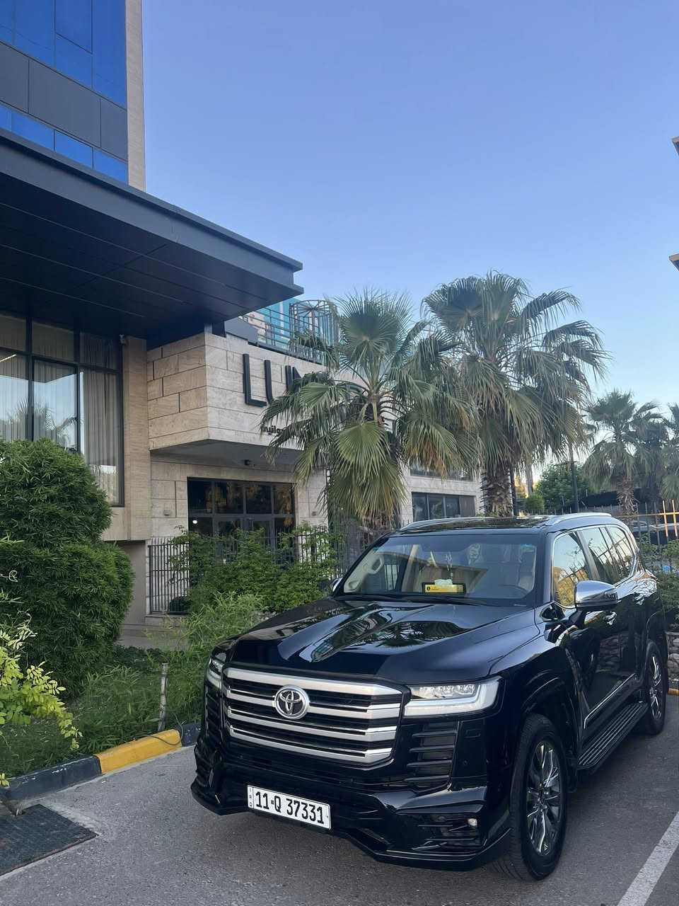 تويوتا لاندكروز (VX)twin turbo
شركة ساز اسود  موديل 2022  

كفالة عامة حتة من الشخط وضع الشركة

مغلفة pof

رقم بغداد باسمي   

مواصفات VX فول مواصفات واحد ع واحد 

توين تيربو 

بصمه عدد 2 + بصمه ابواب 4 

فتحه يسقف 

كشنات جلد 

كشنات تدفئه +تبريد 

كراسي اثنين كهرباء 

صندوك كهرباء 

3 شاشات اصلي تطبيق 

دتاشو 

سماعات JBl دمامات 

كشنات خلفيه كهرباء

دبل رادار 

توقف ذاتي 

نقاط عمياء 

شاحن واير ليس  

ثلاجه 

سايد بريك

اوتو هولد 

لد امامي خلفي 

اشاير لكزس امامي خلفي 

لايت 3 عدسات 

كشافات ضباب 

وضعيات قياده متعدده 

ستيرن كهرباء + تدفئة 

 السياره مغلفه PPF ضمان ١٠ سنوات 

وبعد بيه هواي مواصفات معروفه مواصفات VX

عداد المسافه ٦٩الف 
السعر ب٦٦ وبيه مجال

السياره ب اسمي تحويل ثاني يوم 

العنوان بغداد الاعظمية

للاستفسار الاتصال على الرقم  ***********
