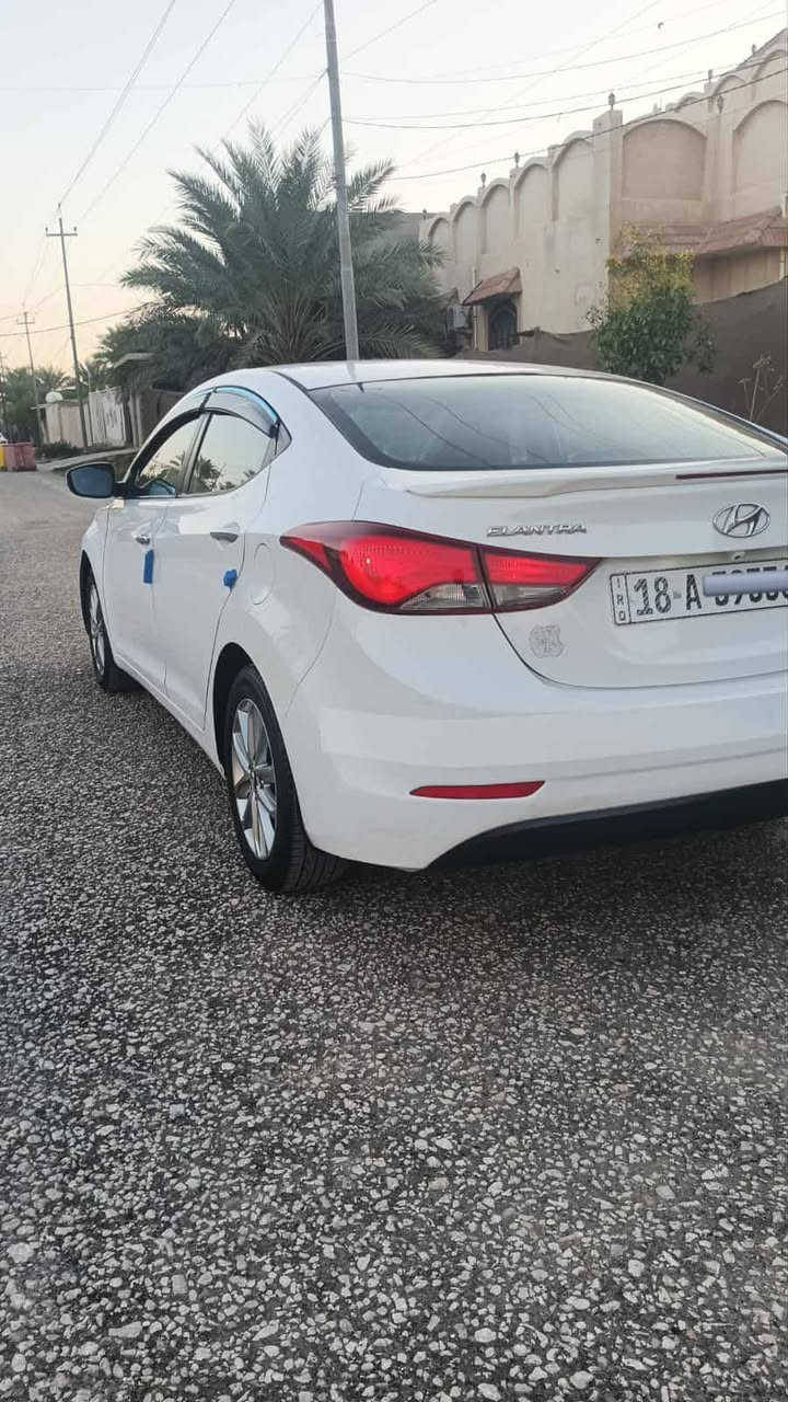 النترا 2014 خليجي رقم بابل دولي بأسمي 
مكفوله كفاله عامه محرك 1800 كير ومحرك مكفولات 
فول مواصفات عدا البصمه 
فتحة سقف تحكم ستيرن شاشة لمس كاميرا خلفية  
مري شفط تحكم كهربائية داخل لونين وصاج 
ارضية مغلف جلد ويل كب تدفئة تبريد داخل كريمي 
تبريد حداديه تخم تاير كفاله السياره وضع الشركه 
جديده جداً بمعنى الكلمه 
السعر 118 $ وبيها مجال 
مكان بابل أللأستفسار ***********    
    ***********
