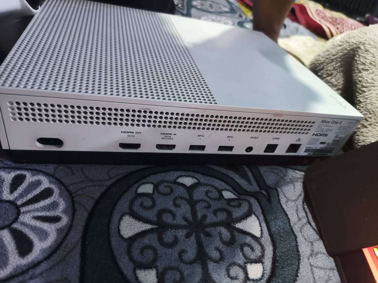 سلام عليكم اكس بوكس ون 
واحد تيرا البيع مكان بغداد 
السعر 170   نضافه 99 جهاز مامفتوح كلشي شغال بي


**إذا كنت صاحب هذا الإعلان وتريد حذفه لأي سبب، رجاءا أرسل رسالة إلى الدعم الفني**