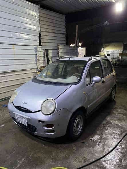 السلام عليكم
كيوكيو 2012 كير عادي 
محرك 4 سلندر 
كير محرك مكفولات 
صدر امامي جديد 
تخم تاير جديد 
السياره جاهزه 
رقم بغداد تحويل مباشر 
السعر 29 ورقه وبيها مجال 
مكاني البياع حي الاعلام
رقمي ***********
