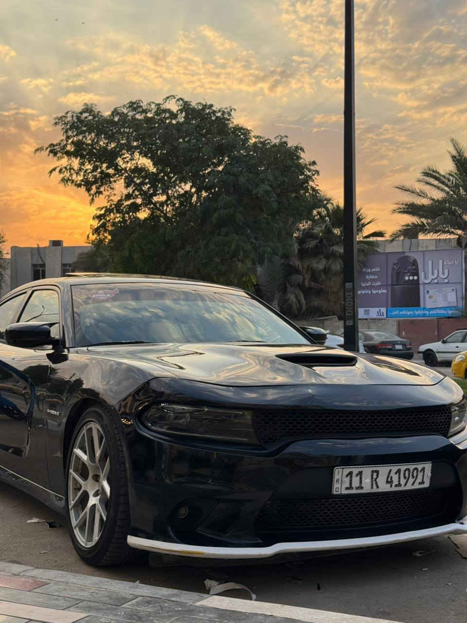 جارجر RT Max 2015
فول مواصفات للاخير شنو ابالك عدا الرادار 
فتحة 
كشنات كنتار مختمه RT 
تدفئه تبريد كشنات هيتر ستيرن 
تدفئه كشنات خلفيه 
سوبر تراك باك 
سستم صوت بيتس دمام بالجنطة 
السكليتر كهرباء يصعد و ينزل حسب الرغبة
ميموري كشنات 
المري قلاب وي البگ 
شاشة ابل كار بلي مال موديل 23 سعر 400$ 
دركة مال هيلكات سعرها 400$
اكسل قفل مال SRT المشيف مو العادي سعره 1000$ 
اويل كاج كان 
برمجة البطل مصطفى ايگل 
برمجة بانزين عادي السيارة مو محسن 
برمجة صرفية وقود و كت اوف و ببك كورن طلق 
الرون قافله ع ال2 علمود المرور 
عليها دبات بورلا سعرهن 500$ 
كير و مكينه بالجيس كلش معتني بيهن من ناحية الادامه 
فيت بم و مساعد وكاله 
ولف حماوة ريسنك 
حدادية و تبريد و كاردن كلهن جدد ما صار اسبوعين من كملتهن 
ويل دايتونا اصل 
و السيارة بعد بيها هواي شغلات ما ذكرتهن 
الجناي يعرف شمصروف ع السيارة 
حادث جاملغ امامي و خلفي جهة السكن و باب وره السايق و بنيد تحديث يعني 4 قطع صبغ بالسياره
مكاني بابل السعر 187 مجال بسيط 

        ***********
