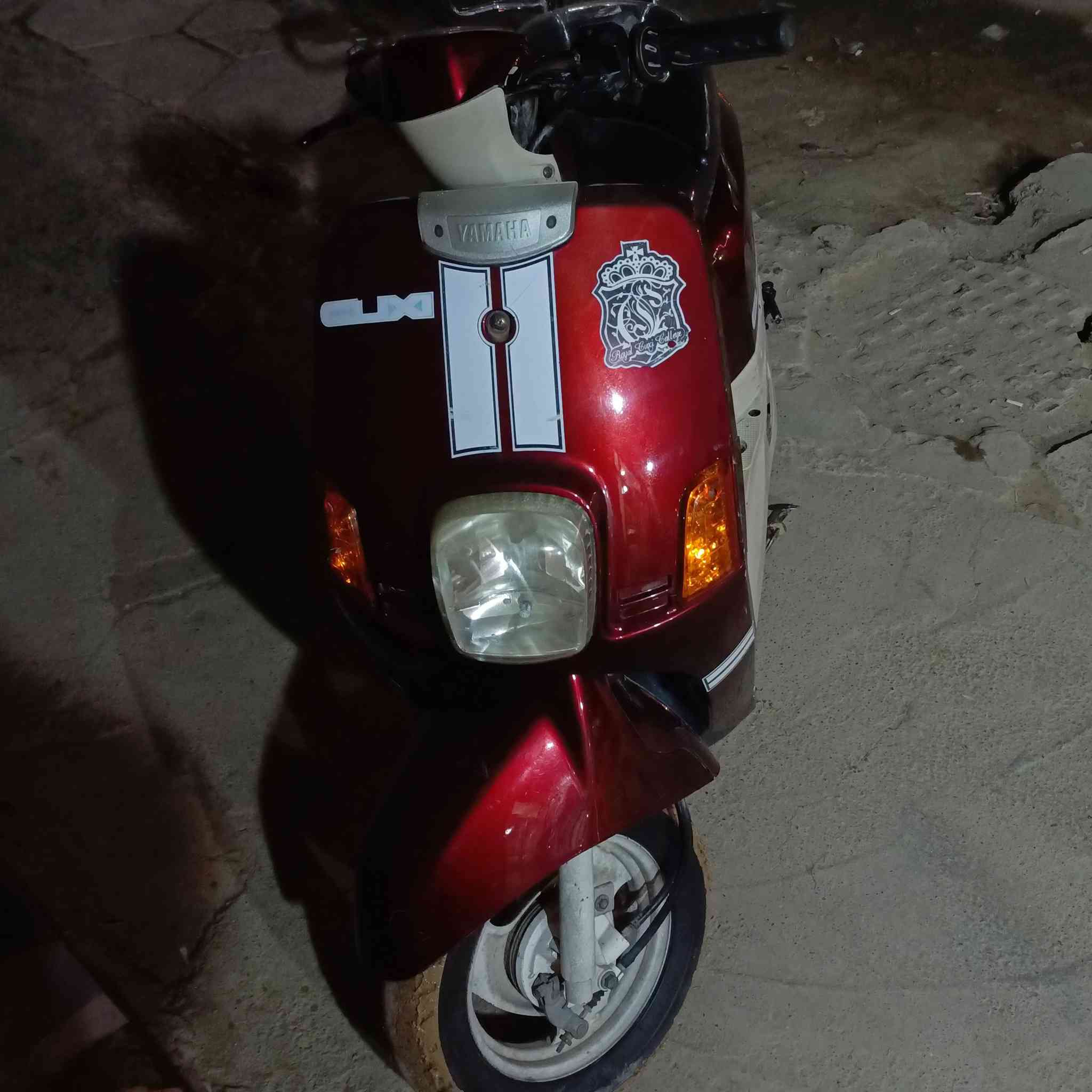 السلام عليكم
ماكس بوليسي 
مراوس بااي شي 
كون فرق دراجه كلش نضيفه


**إذا كنت صاحب هذا الإعلان وتريد حذفه لأي سبب، رجاءا أرسل رسالة إلى الدعم الفني**