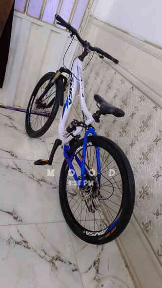 سلام عليكم هاذا الباسكل حلو كلش ودبلاته يشتغلن وكله حلو وكير مالته شغال وسريع وكلش حلو والله وهاي شوفت عينكم السعر خاص الاستفسار رقم  *********** او راسلوني
