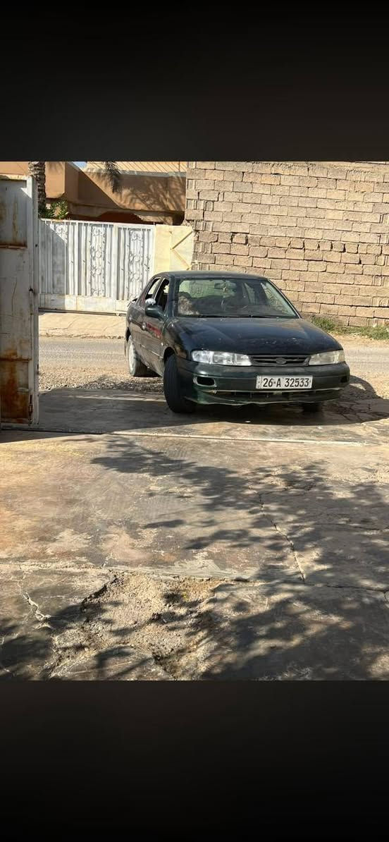 السلام عليكم سياره سيڤيه للبيع موديل 95 سياره بيهة ضربه موضحه بصوره كير ومحرك شرط نكره سلف السياره داخلهة حلو بس دشبولهة تعبان كهربائيات كلهة شغاله مسجل شغال وسماعات هم صدر نص عمر سياره رقمهة صلاح الدين السعر ٢٨ وبيهة مجال  ***********
