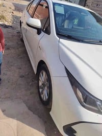 كورلا موديل 2024 مكفولة شرط السونار فول موصفات ام الشباك السود مكاني ب...